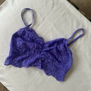 4/$20 DEAL -- PINK Victoria’s Secret bright purple lace bralette size small